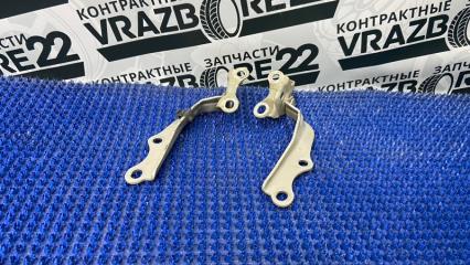 Петли капота Toyota Vista 2001