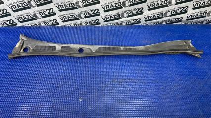 Жабо Toyota Vista 2001