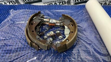 Тормозные колодки заднее Toyota Allion 2006