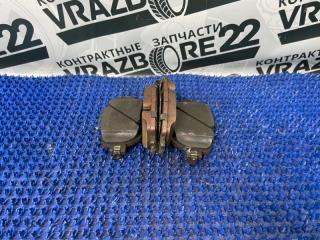 Тормозные колодки переднее Toyota Camry 2005