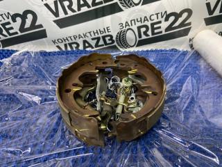 Колодки ручника Toyota Camry 2005 контрактная Колодки ручника Toyota Camry 2005