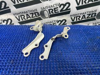 Петли капота Toyota Vista 2000