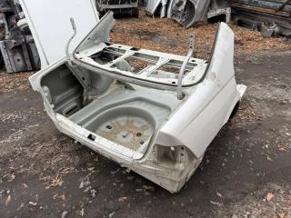 Задняя часть автомобиля Toyota Vista ZZV50-0025369 1ZZ-FE