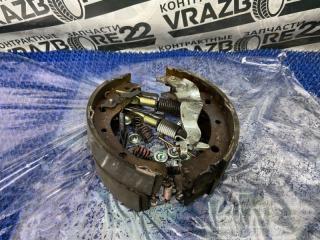 Тормозные колодки заднее Toyota Allion 2002