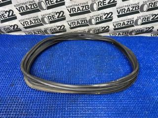 Уплотнитель багажника Toyota Vista Ardeo 2000