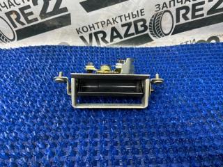 Ручка открывания багажника Toyota Vista Ardeo 2000