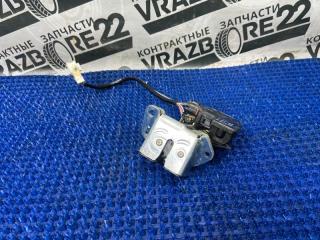 Замок багажника Toyota Vista Ardeo 2000