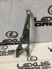 Кулак поворотный передний левый Lexus LS430 2004