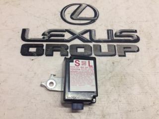 Блок управления дверьми Lexus RX350 2013