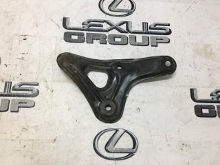 Крепление балки подвески переднее правое Toyota Avensis 2008 контрактная Крепление балки подвески переднее правое Toyota Avensis 2008