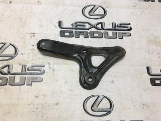 Крепление балки подвески переднее левое Toyota Avensis 2008 контрактная Крепление балки подвески переднее левое Toyota Avensis 2008