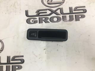 Кнопка крышки багажника Lexus RX450h 2016