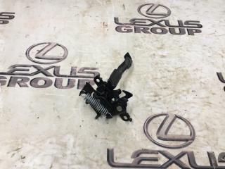 Замок капота Toyota RAV4 2016