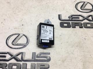 Блок управления дверьми Toyota RAV4 2016