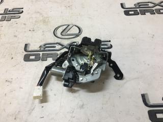 Замок крышки багажника Lexus RX450h 2016