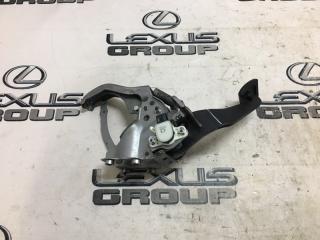 Педаль тормоза Toyota RAV4 2017