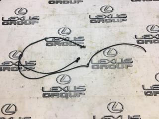 Форсунка омывателя лобового стекла Lexus RX450h 2010