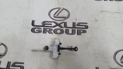 Ограничитель двери передний правый Lexus LS460 2008