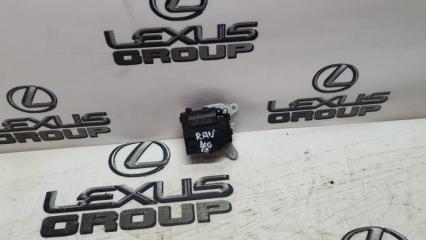 Запчасть привод заслонки печки передний правый Toyota RAV4 2016