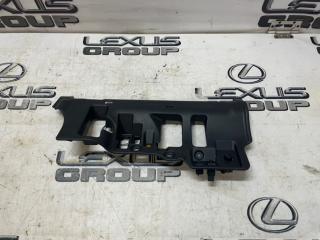 Накладка торпеды передняя левая Lexus LS460 2006