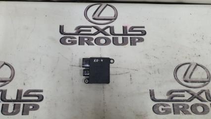 Запчасть блок управления вентиляторами передний правый Lexus RX450h 2018