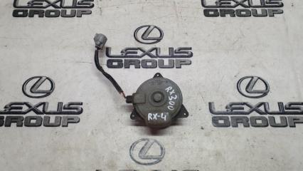 Мотор охлаждения радиаторов передний левый Lexus RX300 2018