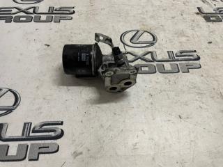 Кронштейн масляного фильтра Toyota Land Cruiser Prado 2016 контрактная Кронштейн масляного фильтра Toyota Land Cruiser Prado 2016