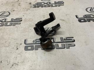 Кронштейн генератора Toyota Land Cruiser Prado 2016