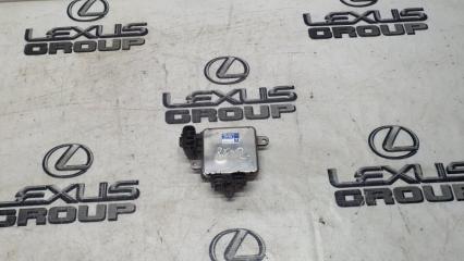 Блок управления вентиляторами передний Lexus RX300 2005