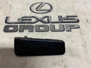 Заглушка бампера передняя правая Toyota RAV4 2020