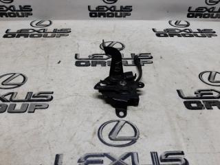 Замок капота передний Lexus RX300 2018