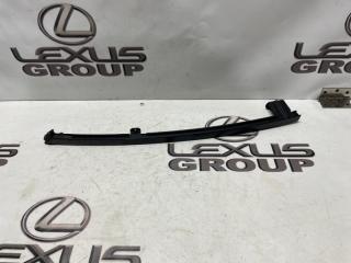 Направляющая стекла передняя правая Toyota RAV4 2019