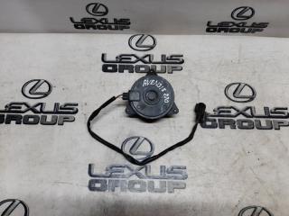 Мотор охлаждения радиаторов правый Toyota Avensis 2008