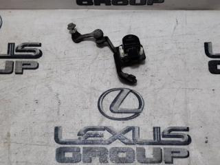 Датчик дорожного просвета задний Lexus NX300h 2021