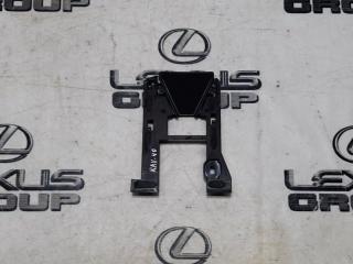 Кронштейн Toyota RAV4 2017