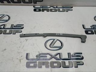 Направляющая стекла задняя правая Lexus NX300h 2021