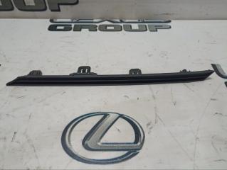 Молдинг на бампер передний правый Toyota RAV4 2020 контрактная Молдинг на бампер передний правый Toyota RAV4 2020