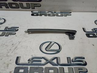 Направляющая стекла передняя левая Lexus NX300h 2019