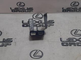 Блок управления стояночным тормозом Lexus NX300h 2021
