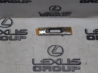 Кронштейн левый Lexus RX450h 2017