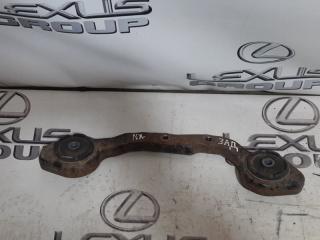 Кронштейн редуктора задний Lexus NX300h 2021