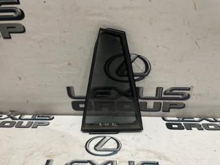 Стекло двери заднее левое Toyota RAV4 2017