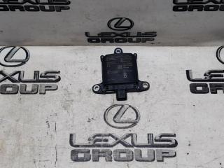 Датчик мертвых зон Lexus RX450h 2020