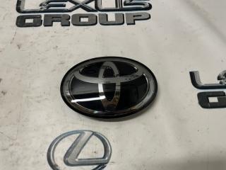 Эмблема передняя Toyota Land Cruiser Prado 2020