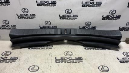 Накладка замка багажника задняя Toyota RAV4 2019 контрактная Накладка замка багажника задняя Toyota RAV4 2019