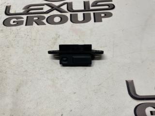 Кнопка крышки багажника Lexus RX450hL 2020