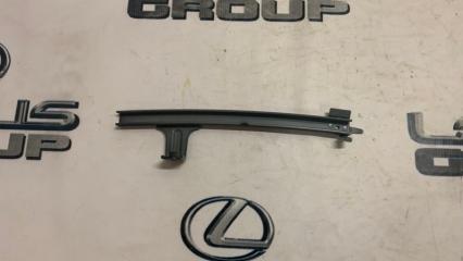 Направляющая стекла передняя правая Toyota RAV4 2017