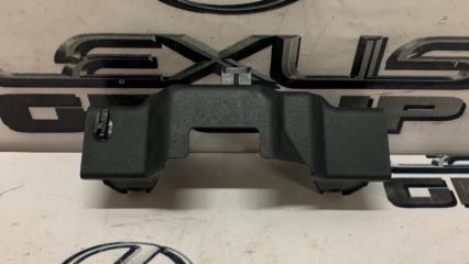 Накладка замка капота Lexus RX300 2018