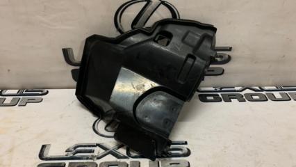 Дефлектор радиатора передний правый Lexus RX300 2018 контрактная Дефлектор радиатора передний правый Lexus RX300 2018