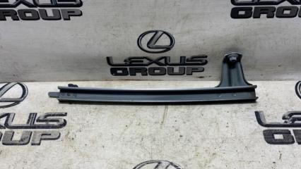 Направляющая стекла передняя правая Toyota Land Cruiser Prado 2020